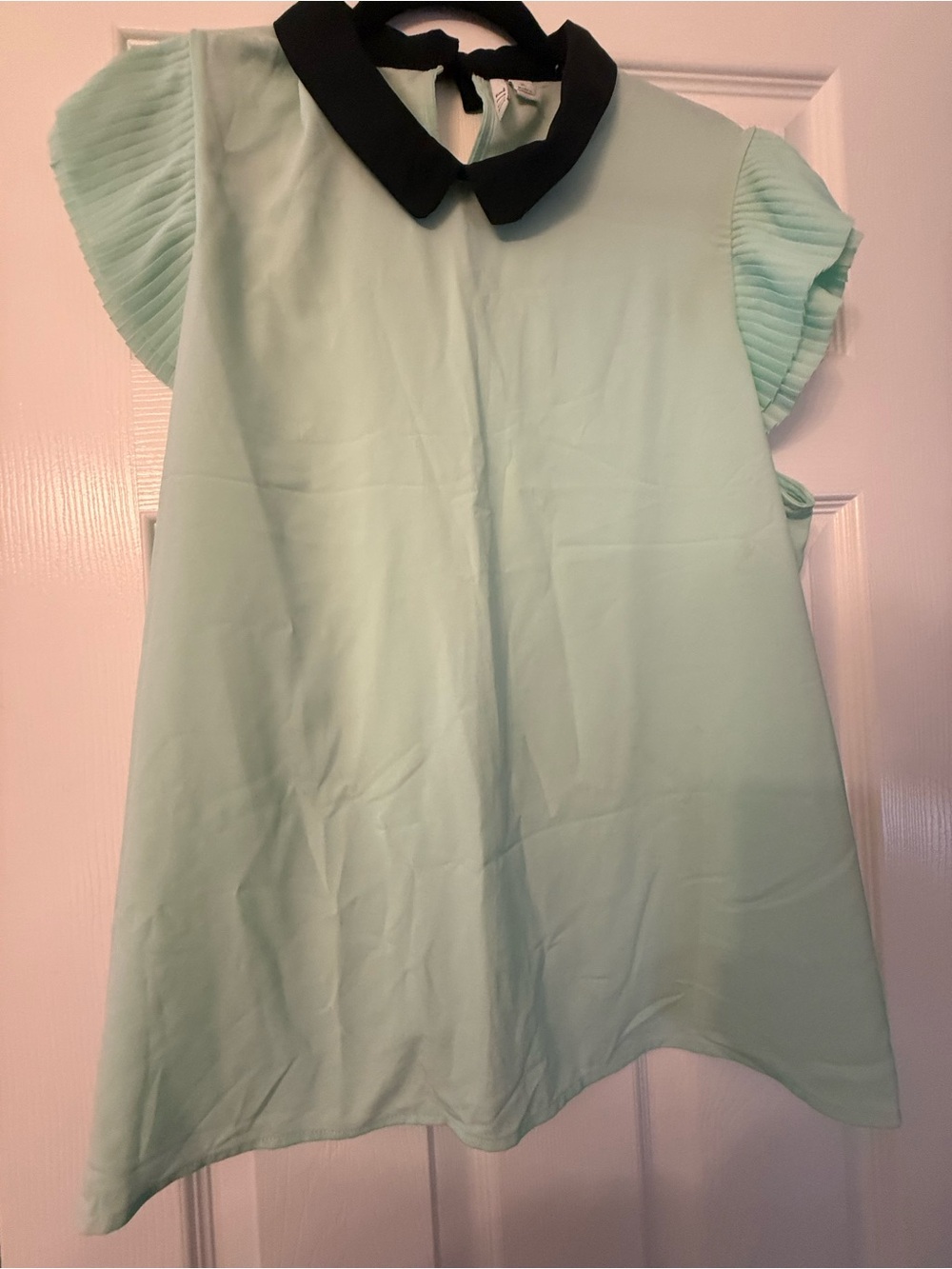 Elle Mint Green Blouse with Black Peter Pan Collar